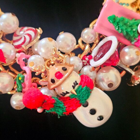 Betsey Johnson Christmas Statement Necklace Snowman Reindeer Cocoa Teddy Santa - Picture 5 of 12